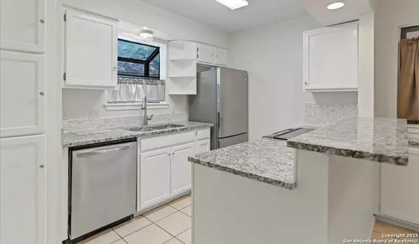 10955 Wurzbach UNIT 306, San Antonio, TX 78230