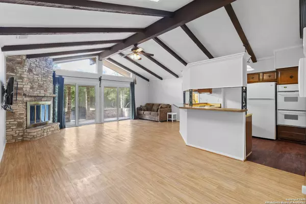 6910 Forest Way, San Antonio, TX 78240