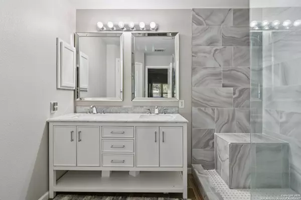 5123 Stormy Breeze, San Antonio, TX 78247