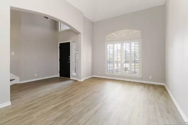 14939 Gateview Dr, San Antonio, TX 78248