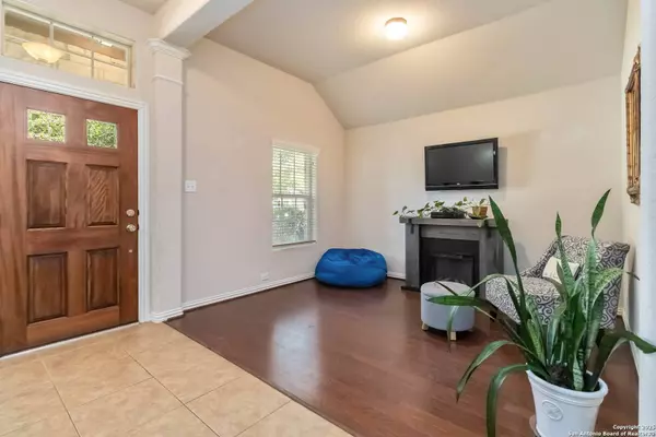 1922 Lindal Pointe, San Antonio, TX 78260