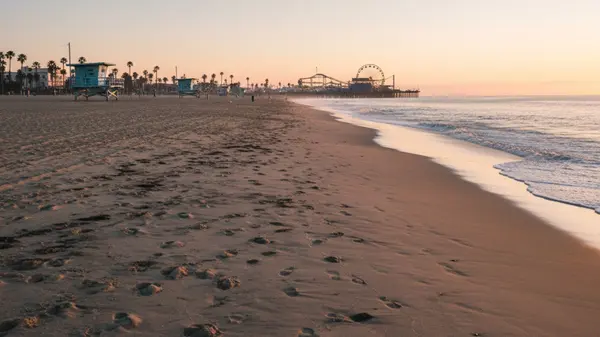 Los Angeles vs Santa Monica: A Local's Guide to Choosing Where to Live,Power Real Estate Group