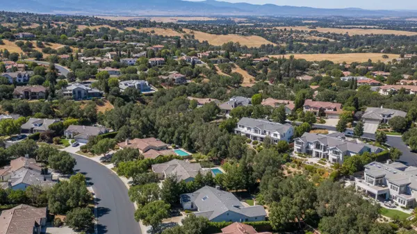 Navigating the 2026 Canyon Crest Riverside, CA Area Guide for Homebuyers,Power Real Estate Group