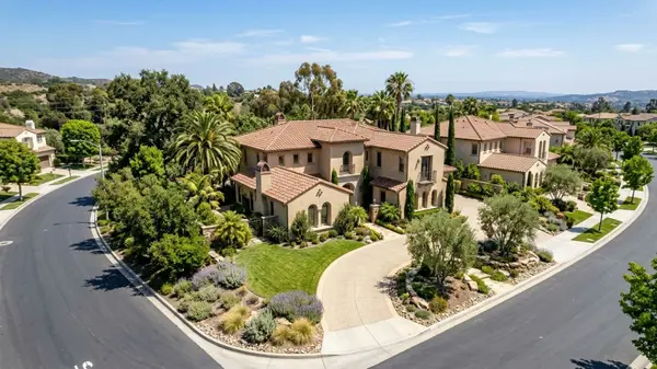 What to Expect When Comparing Orange County, CA vs Los Angeles Real Estate in 2026