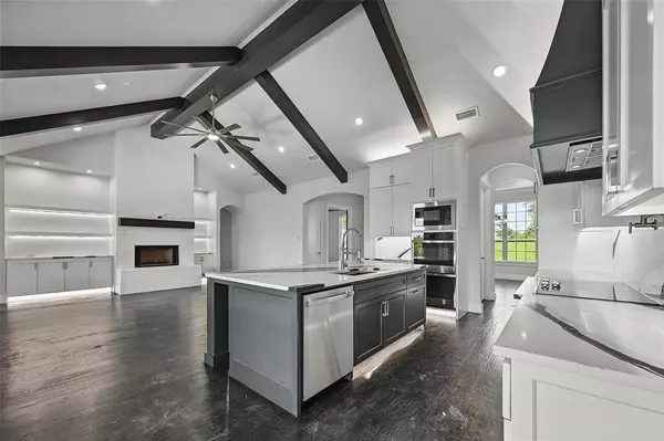 147 Barefoot Bay, Corsicana, TX 75109