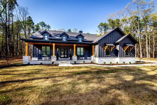 1962 Mountain Park, Shirley, AR 72153