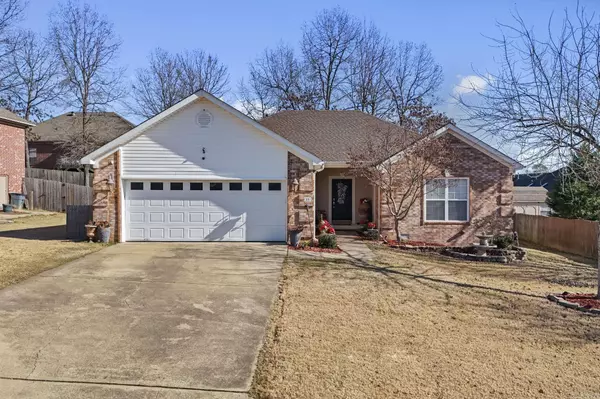13 Sarah Beth Drive, Cabot, AR 72023