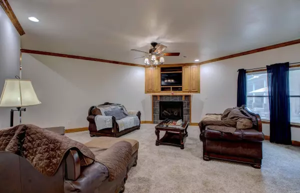 72 Copper Ln, Austin, AR 72007