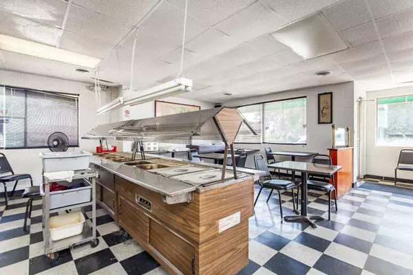 4707 E Broadway Street, North Little Rock, AR 72117