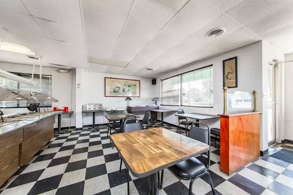 4707 E Broadway Street, North Little Rock, AR 72117