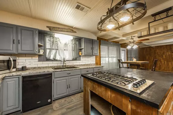 197 Jones Loop, El Paso, AR 72045