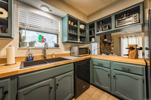 84 Irish Hills, Edgemont, AR 72044