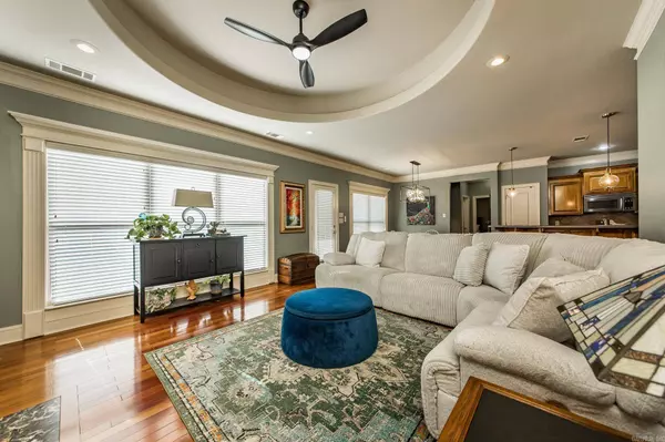 103 Beaver Creek Lane, Maumelle, AR 72113