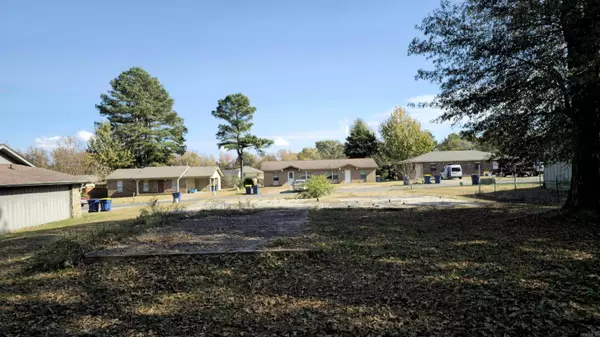 117 N A & B N Park St, Cabot, AR 72023-2956