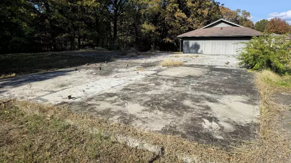 117 N A & B N Park St, Cabot, AR 72023-2956