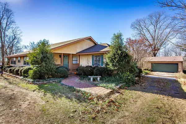 444 Blue Hole Road, Beebe, AR 72012