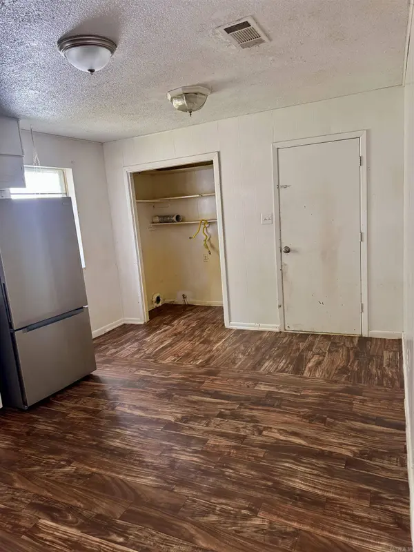 1321 W 57th Street, North Little Rock, AR 72118