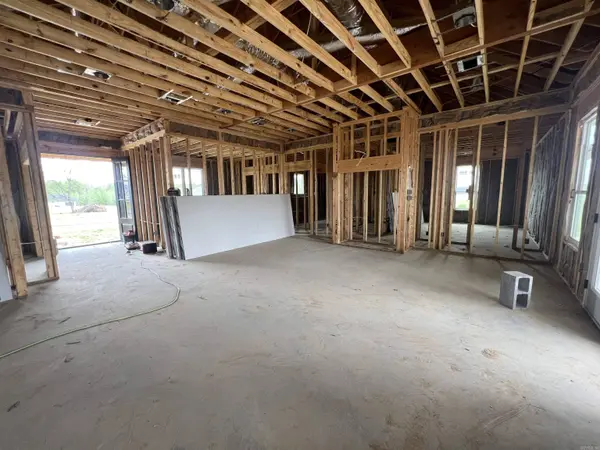 42 Jackson Loop, Ward, AR 72176