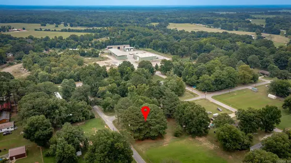 211 W Martin Luther King, Kensett, AR 72082