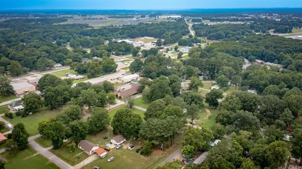 211 W Martin Luther King, Kensett, AR 72082