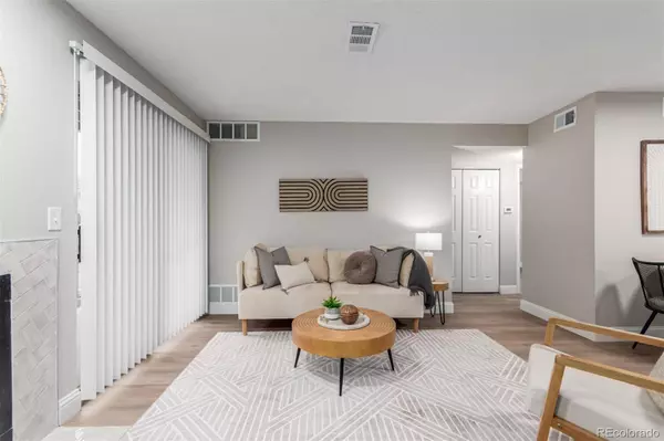 2575 S Syracuse WAY #B101, Denver, CO 80231