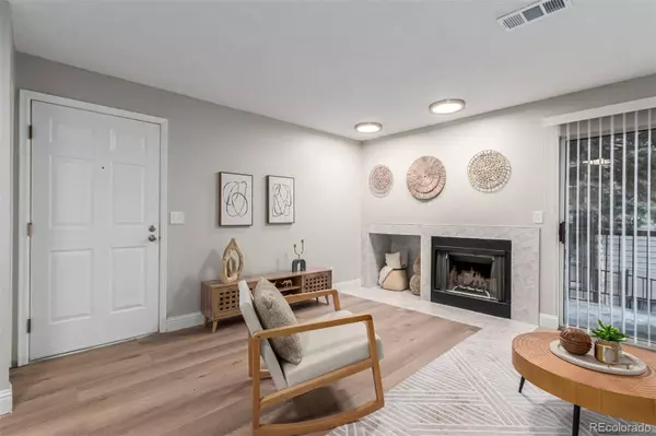 2575 S Syracuse WAY #B101, Denver, CO 80231