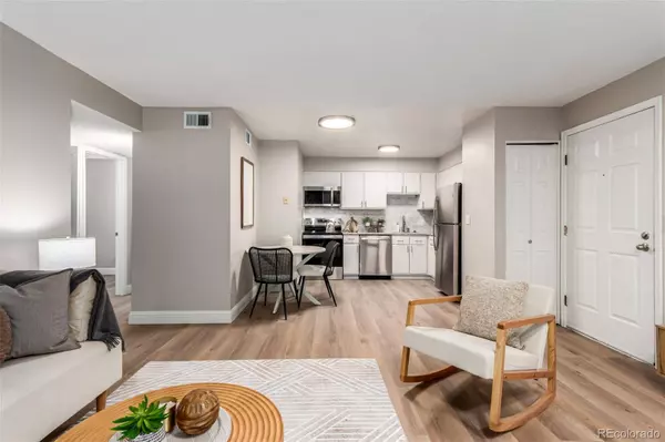 2575 S Syracuse WAY #B101, Denver, CO 80231