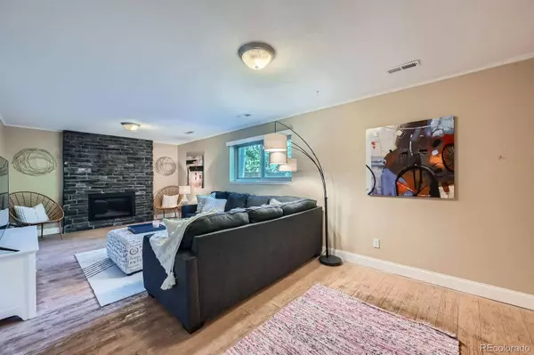 7294 S Syracuse ST, Centennial, CO 80112