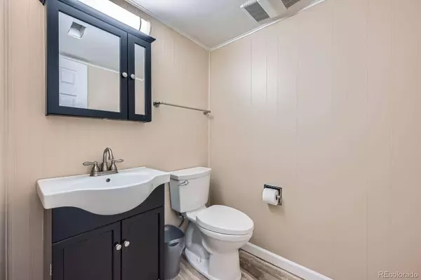 7294 S Syracuse ST, Centennial, CO 80112