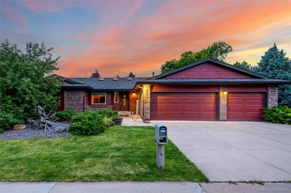 8696 W Iliff AVE, Lakewood, CO 80227