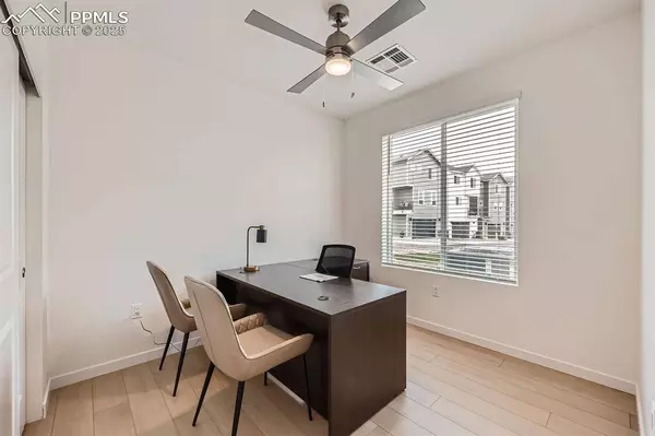 2232 Arikaree HTS #208, Colorado Springs, CO 80908