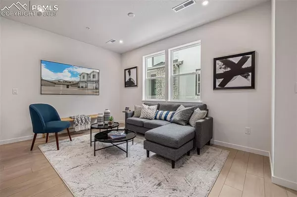 3366 Sobo VW, Colorado Springs, CO 80907