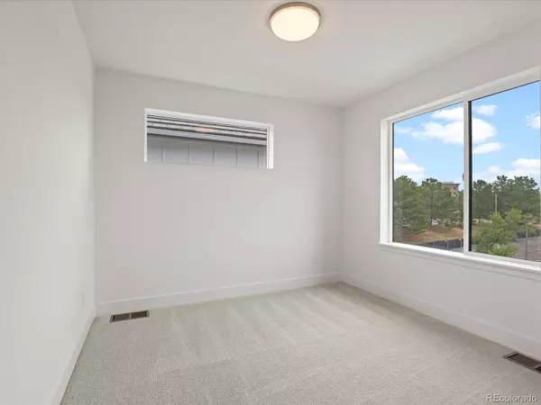 10 Ascent TRL, Englewood, CO 80112