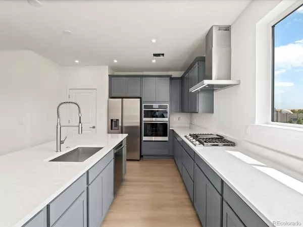 10 Ascent TRL, Englewood, CO 80112