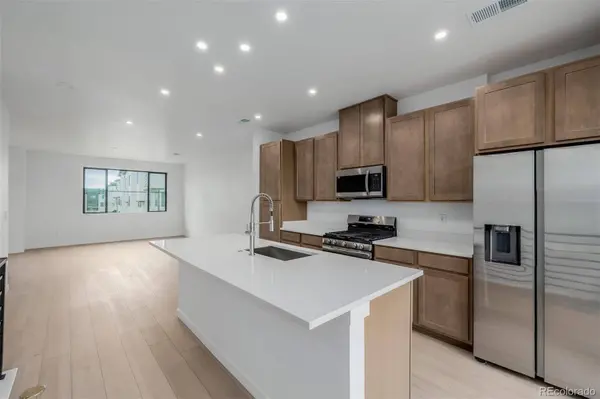 2076 S Holly ST #2, Denver, CO 80222