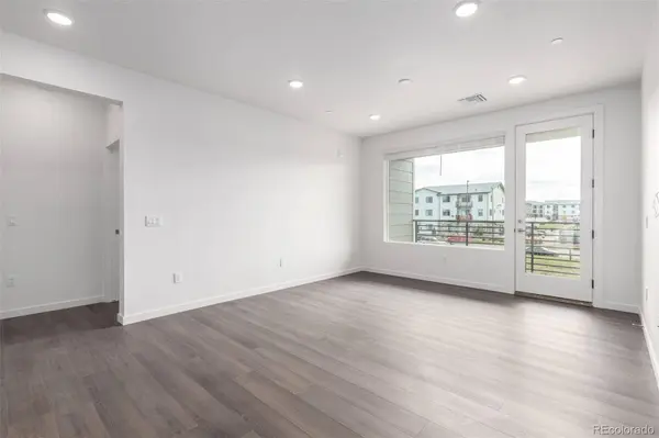 6153 N Ceylon ST #307, Denver, CO 80249