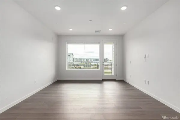 6153 N Ceylon ST #307, Denver, CO 80249