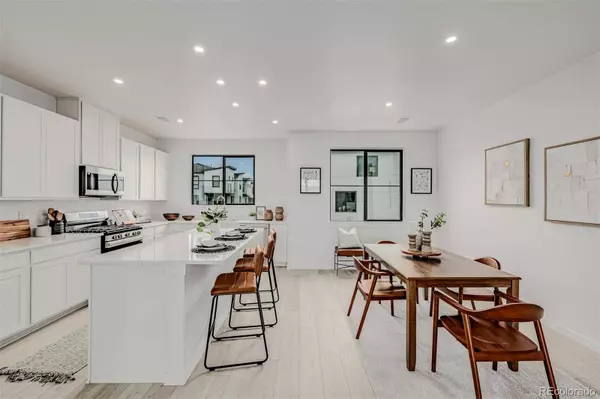 2078 S Holly ST #3, Denver, CO 80222