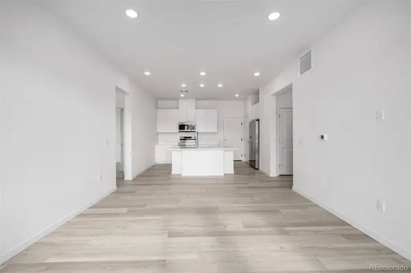 6153 N Ceylon ST #108, Denver, CO 80249