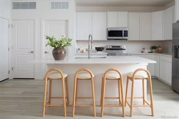 11930 Soprano CIR #204, Lone Tree, CO 80134