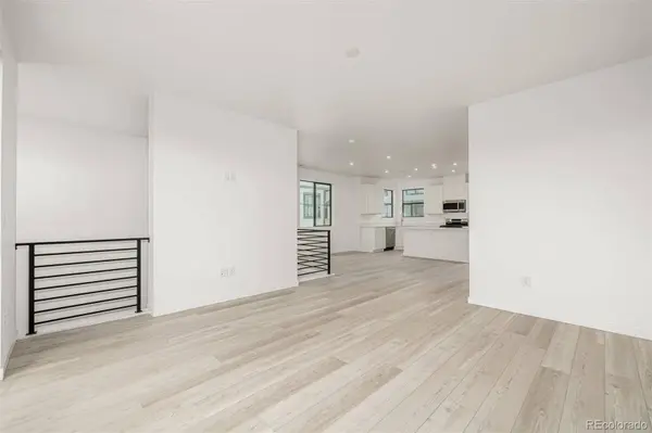 2076 S Holly ST #1, Denver, CO 80222