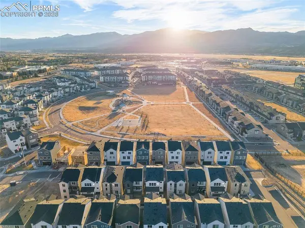 2231 Peridot Loop HTS, Colorado Springs, CO 80908