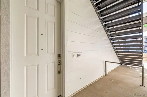 6153 N Ceylon ST #106, Denver, CO 80249