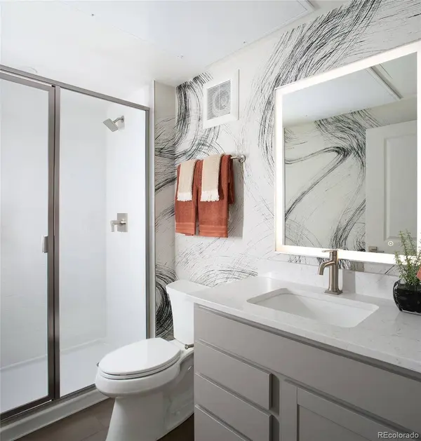 1680 N Sheridan BLVD #102, Denver, CO 80214