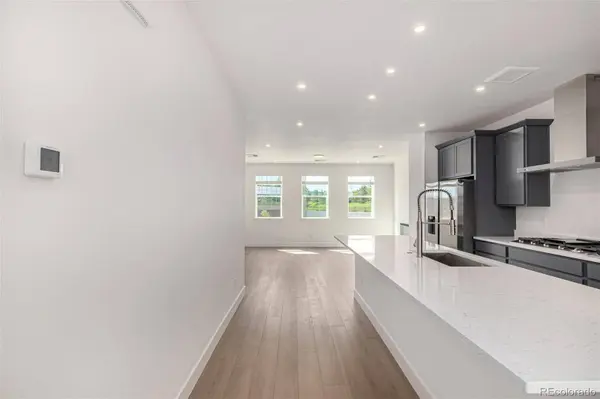 39 Ascent TRL, Englewood, CO 80112