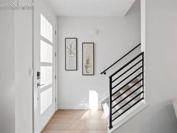 3388 Drumlin GRV, Colorado Springs, CO 80907