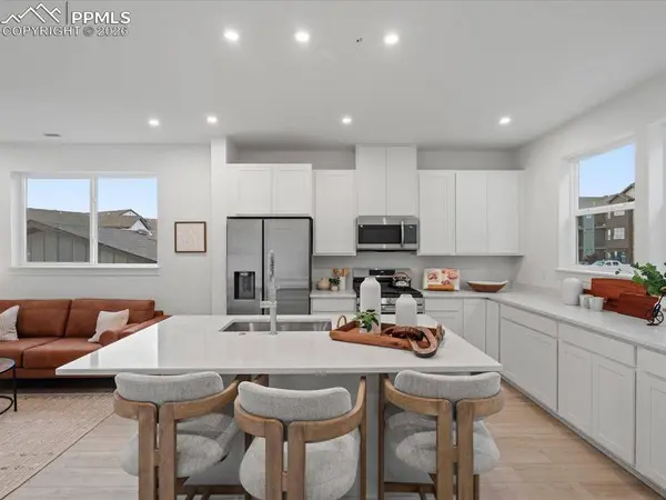 3352 Drumlin GRV, Colorado Springs, CO 80907