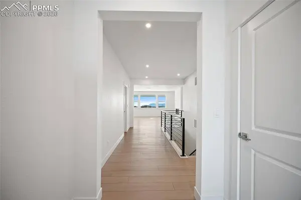 482 Dutch Pine DR, Monument, CO 80132