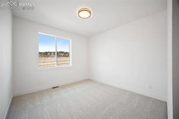 482 Dutch Pine DR, Monument, CO 80132