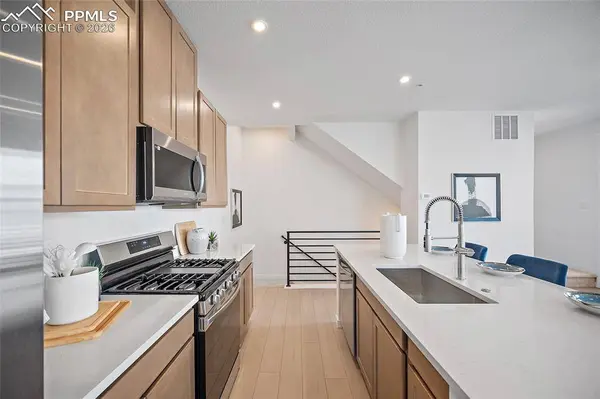 832 Beckton HTS, Colorado Springs, CO 80907